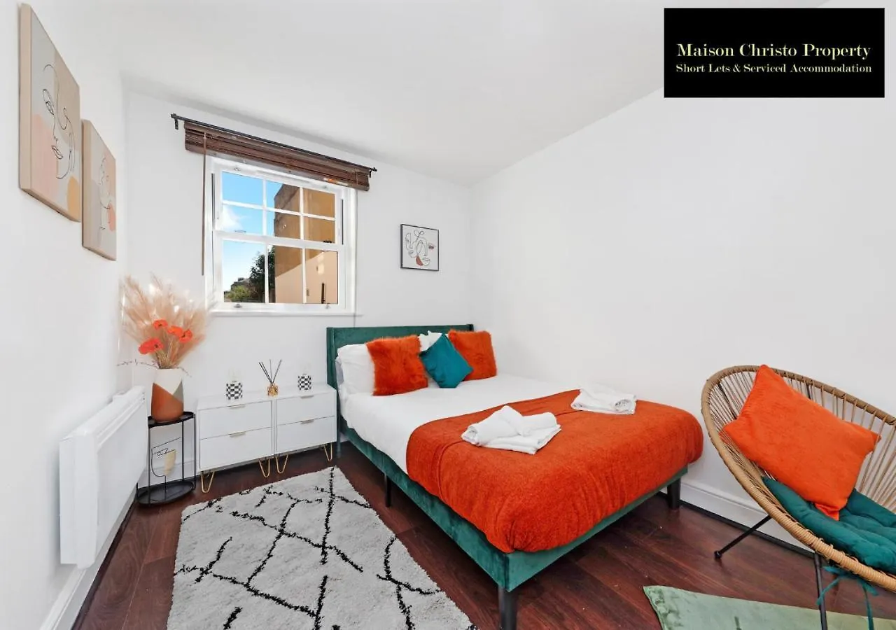 Apartment Kirkwall Apartment: Cozy 1-Bedroom with Wi-Fi by Maison Christo London